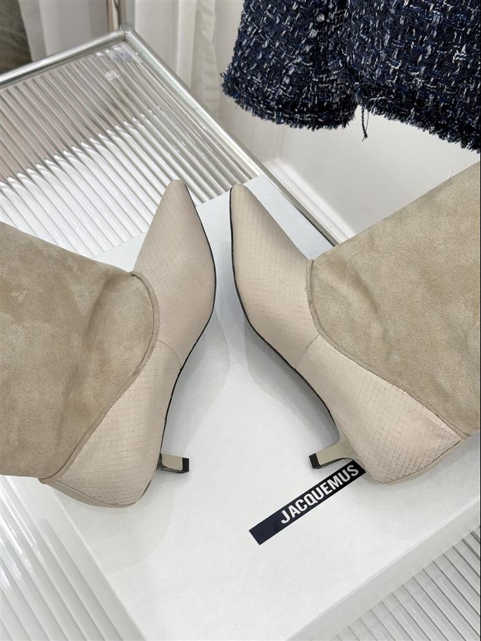 20251128174621287 400